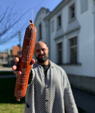 Měj to na salámu.😜 Je pátek a čeká nás víkend, tak si ho pojďme užít a mít to na salámu!🍕 Pokud budeš mít čas a chuť,...