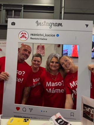 Ahoj kamarádi,👋 naše Áďa píše bakalářku, konkrétně na téma: Spotřebitelské soutěže a jejich uplatnění v komunikačním...